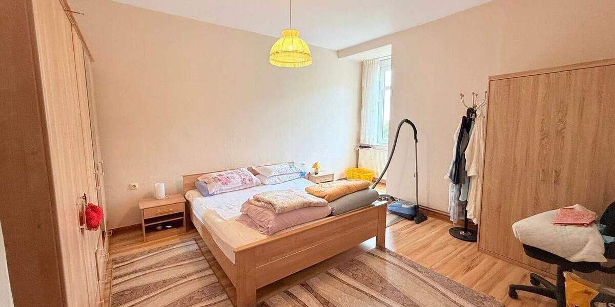 Mehrfamilienhaus, Wohnhaus Rehburg-Loccum Loccum - 8 Zimmer, 205 m&sup2;, 279.000&euro; | Angebot:25667795