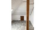 Dachgeschoßwohnung Hüllhorst - 2 Zimmer, 70 m&sup2;, 700&euro; | Angebot:26021474