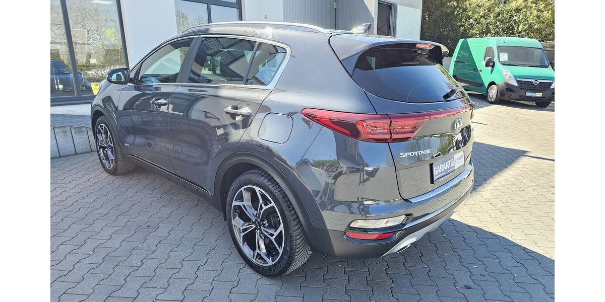 Kia Sportage GT-Line 4WD LEDER AHK NAVI 360° KAMERA 118.156 km 23.990 &euro; Löhne 32584