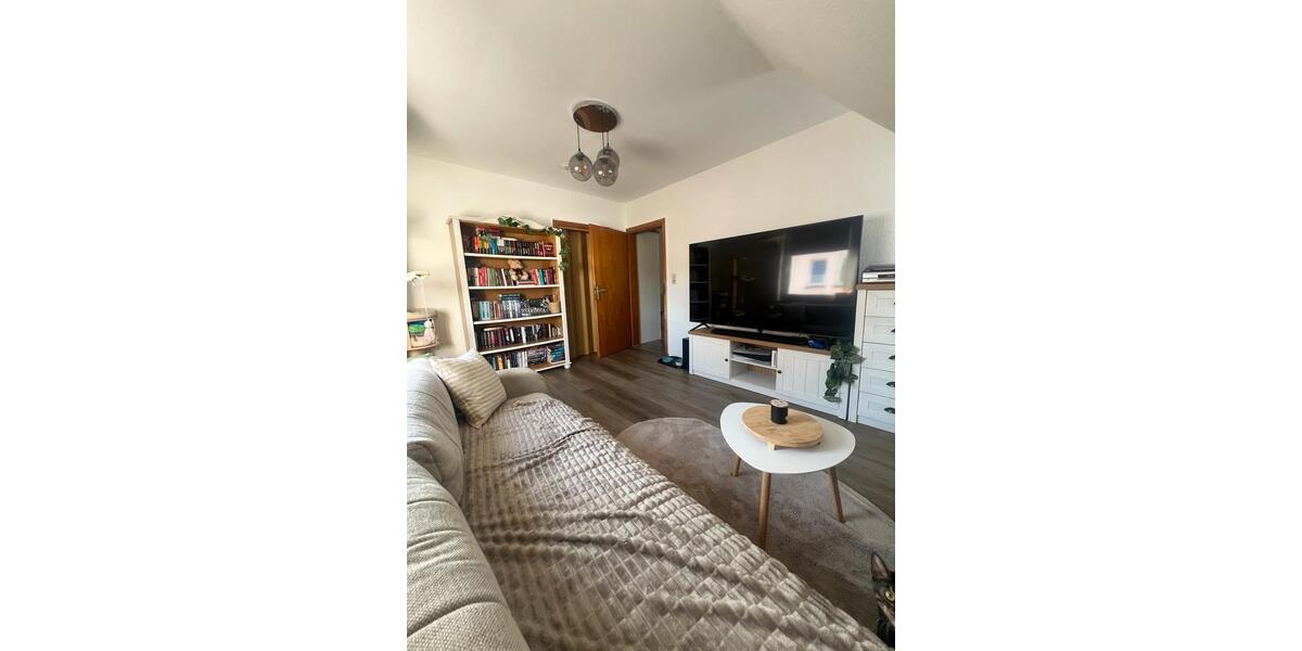 Dachgeschoßwohnung Hessisch Oldendorf - 3.5 Zimmer, 86 m&sup2;, 850&euro; | Angebot:26387242