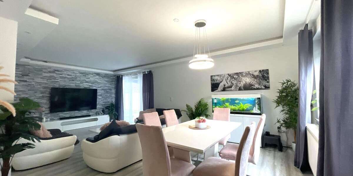 Einfamilienhaus Bünde - 7 Zimmer, 220 m&sup2;, 449.000&euro; | Angebot:16498558
