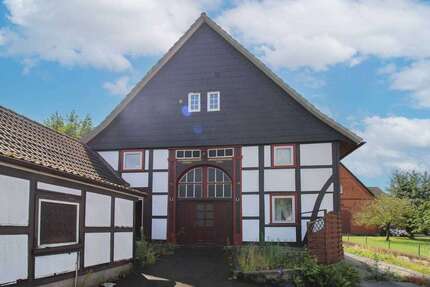 Haus Rinteln - 7 Zimmer, 227 m&sup2;, 89.000&euro; | Angebot:27080192