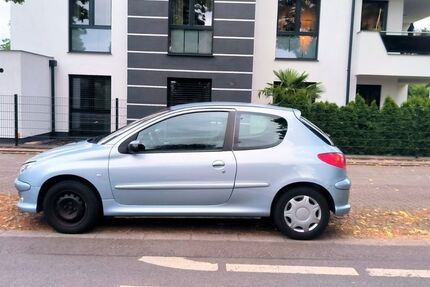 Peugeot 206 111.923 km 1.000 &euro; Bad Oeynhausen 32549