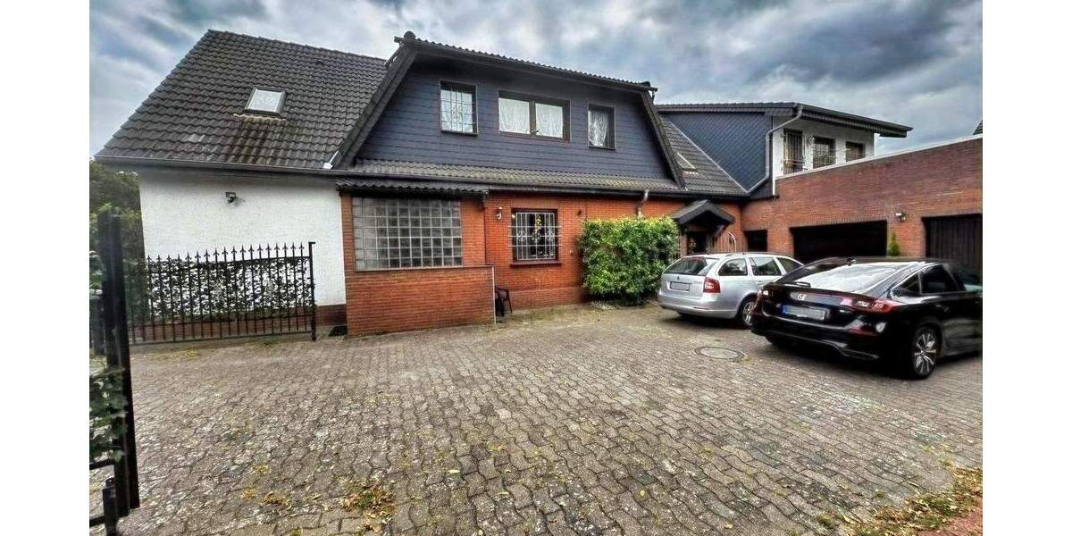 Einfamilienhaus Lübbecke - 9 Zimmer, 250 m&sup2;, 469.000&euro; | Angebot:25694938