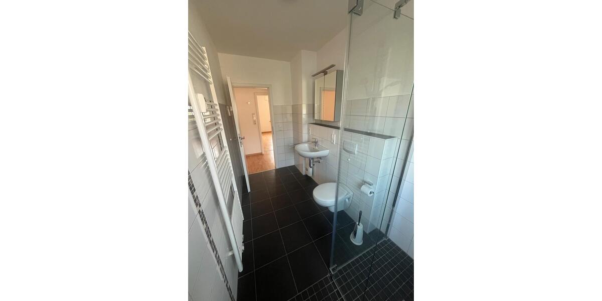 Erdgeschoßwohnung Bad Oeynhausen Rehme - 3 Zimmer, 80 m&sup2;, 600&euro; | Angebot:26252165