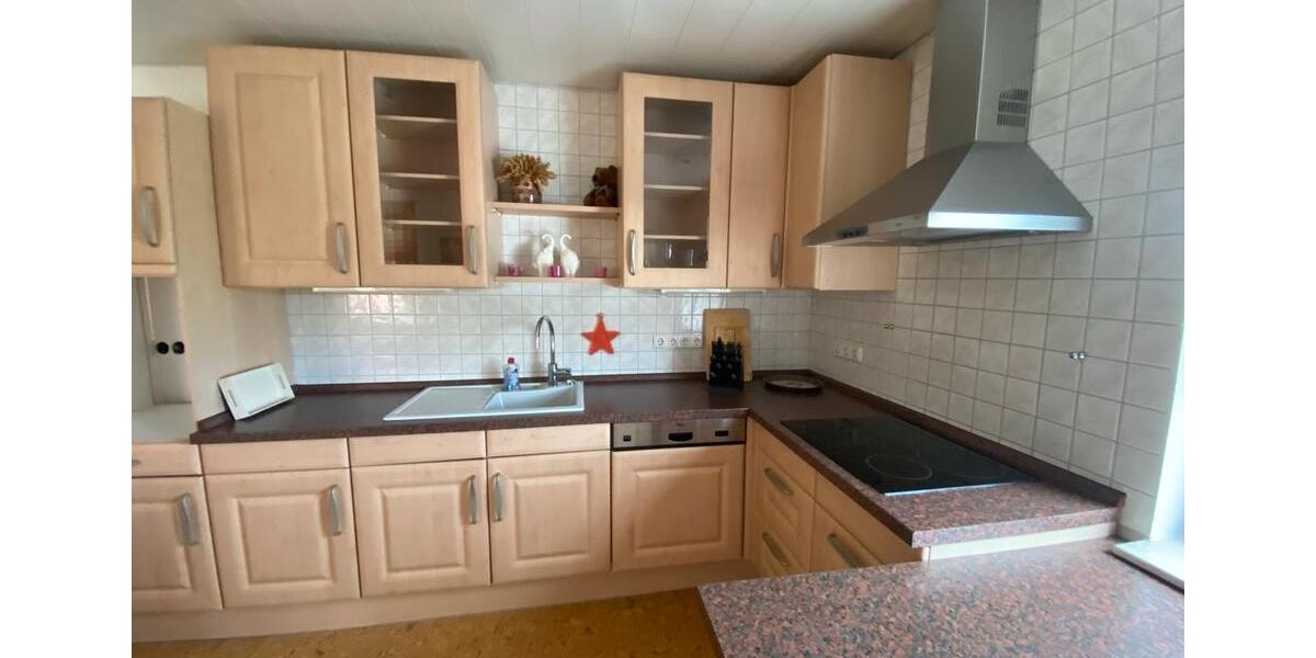 Dachgeschoßwohnung Stadthagen - 5 Zimmer, 126 m&sup2;, 1.200&euro; | Angebot:24868051