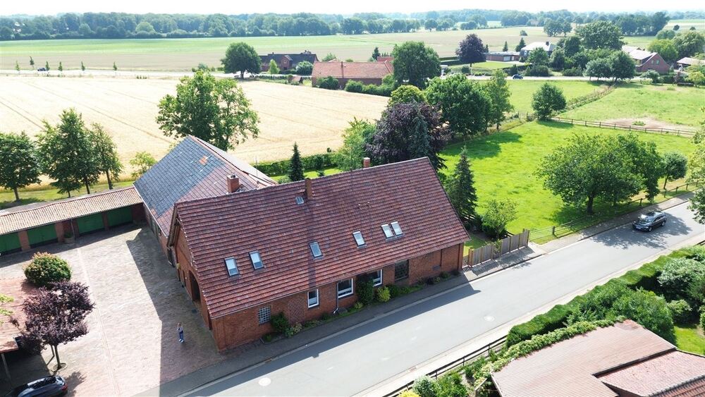 Charmanter Resthof mit Nebengebäuden und viel Platz für Tierhaltung - Gewerbeobjekt Stolzenau | Angebot:26302275
