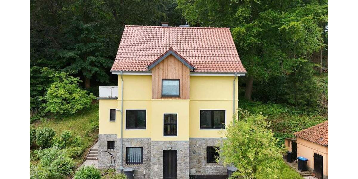 Einfamilienhaus Porta Westfalica Barkhausen - 7 Zimmer, 200 m&sup2;, 310.000&euro; | Angebot:25694902