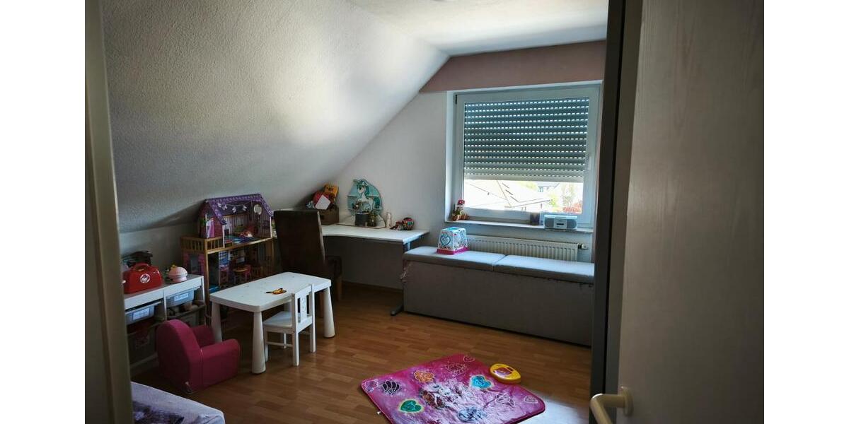 Dachgeschoßwohnung Minden Kuhlenkamp - 3 Zimmer, 88 m&sup2;, 610&euro; | Angebot:26393293
