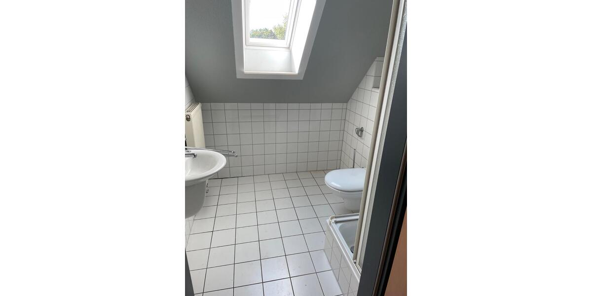 Etagenwohnung Minden - 3 Zimmer, 149 m&sup2;, 1.150&euro; | Angebot:26676314