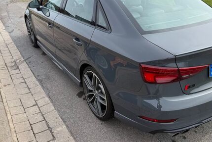 Audi S3 136.000 km 28.900 &euro; Rinteln 31737