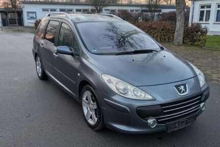 Peugeot 307 180.000 km 1.800 &euro; Extertal 32699