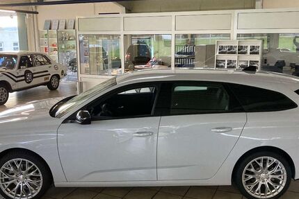 Peugeot 308 6.000 km 26.900 &euro; Lemgo 32657