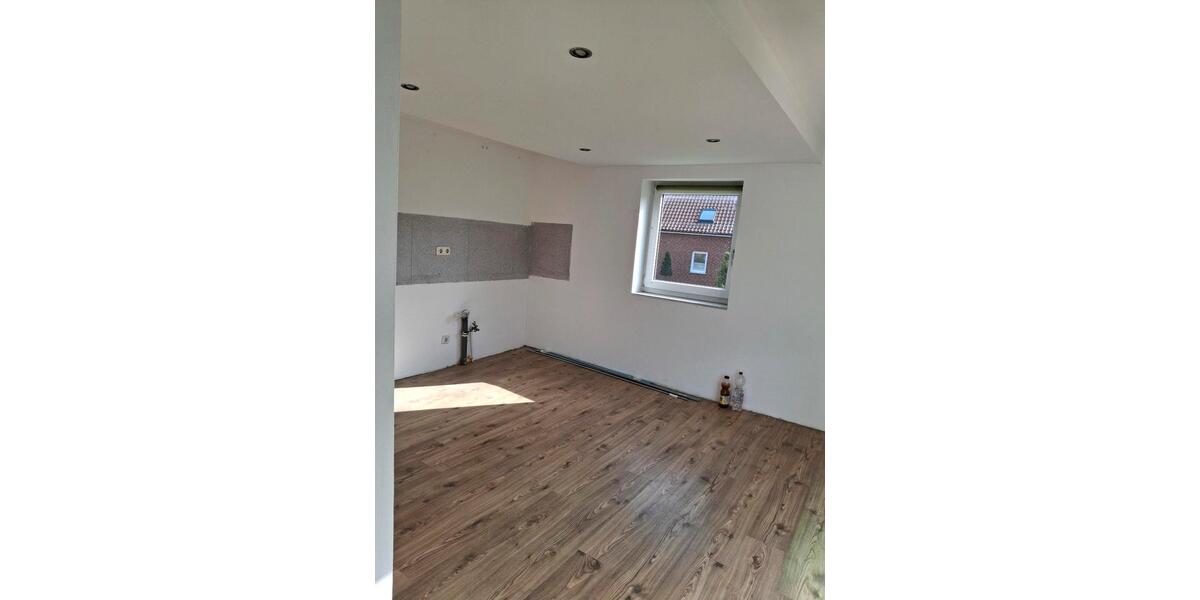 Einfamilienhaus Extertal - 6 Zimmer, 200 m&sup2;, 95.000&euro; | Angebot:25408054