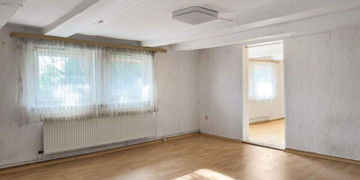 Bauernhaus, Landhaus Hessisch Oldendorf Hemeringen - 8 Zimmer, 144 m&sup2;, 150.000&euro; | Angebot:25686264