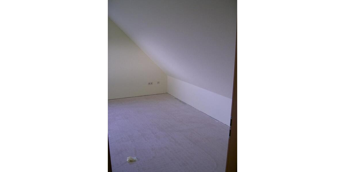 Dachgeschoßwohnung Minden Bärenkämpen - 4 Zimmer, 105 m&sup2;, 280.000&euro; | Angebot:25804671