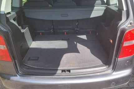 VW Touran 197.000 km 1.500 &euro; vlotho 32602