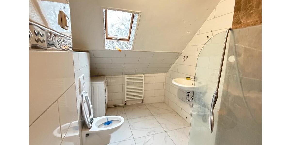 Dachgeschoßwohnung Herford Diebrock - 3 Zimmer, 85 m&sup2;, 760&euro; | Angebot:26025041