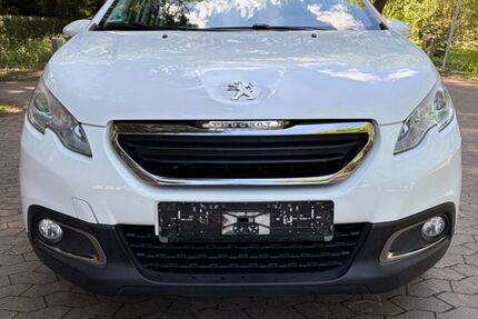 Peugeot 2008 214.766 km 4.600 &euro; Minden 32429