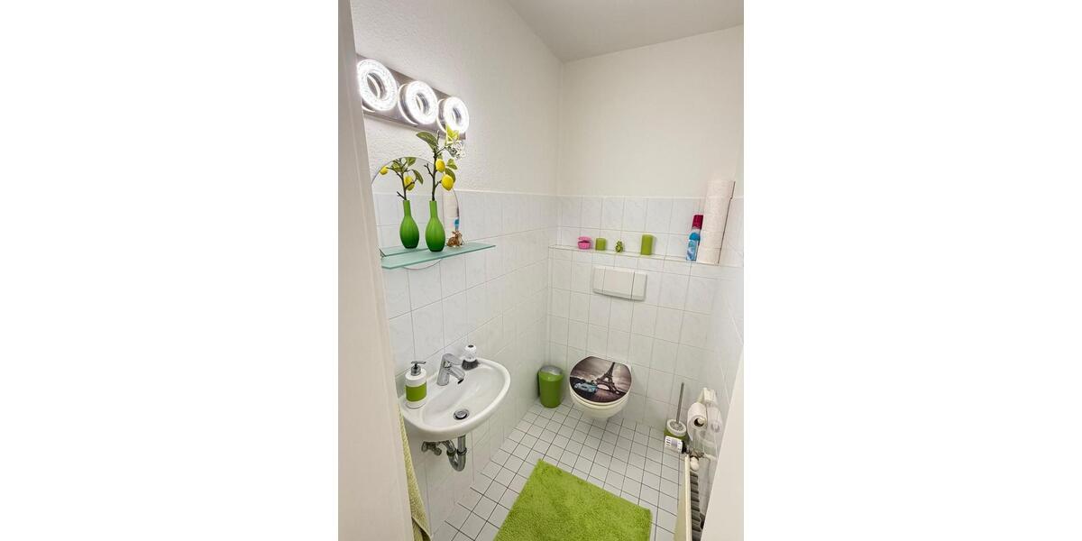 Etagenwohnung Bad Salzuflen - 3 Zimmer, 99 m&sup2;, 950&euro; | Angebot:26704239
