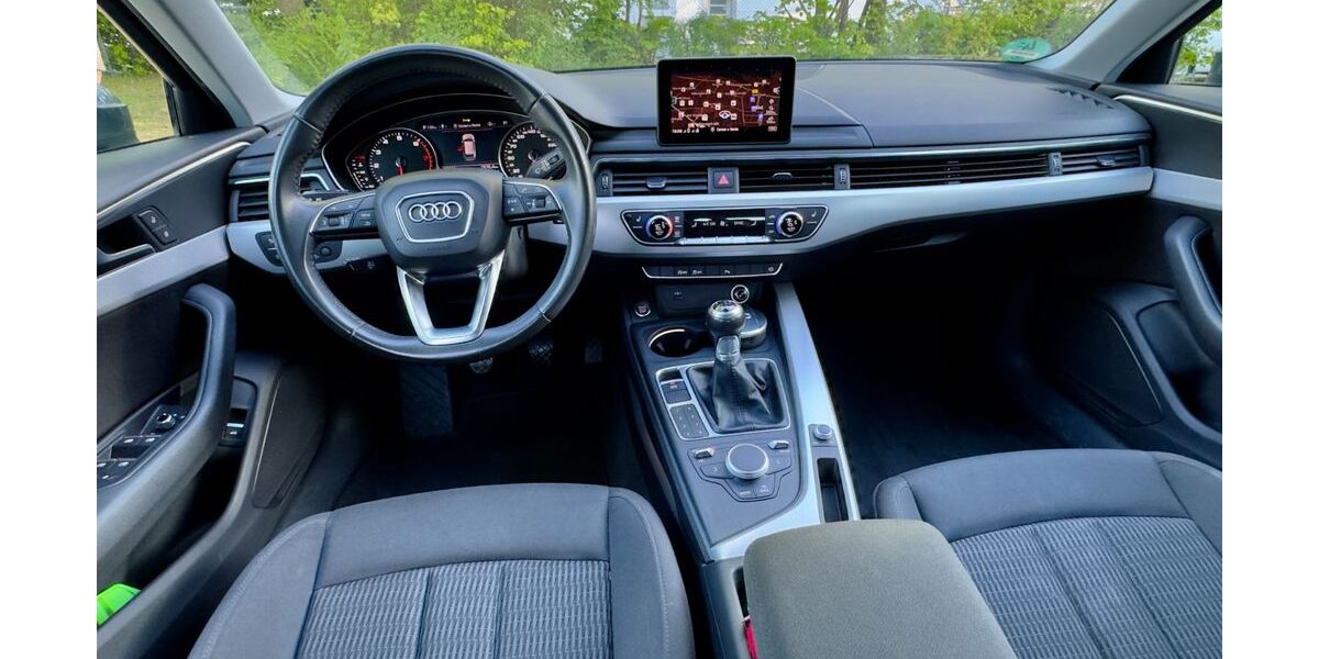 Audi A4 87.500 km 16.499 &euro; Herford 32051