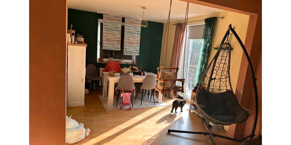 Erdgeschoßwohnung Sachsenhagen - 3 Zimmer, 80 m&sup2;, 700&euro; | Angebot:25448925