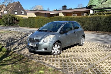 Toyota Yaris 198.739 km 2.500 &euro; Enger 33824