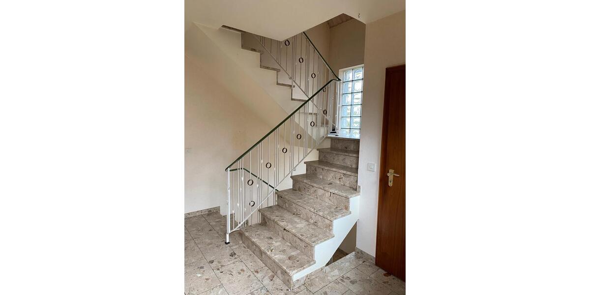 Mehrfamilienhaus, Wohnhaus Hessisch Oldendorf - 15 Zimmer, 239 m&sup2;, 299.000&euro; | Angebot:25319276