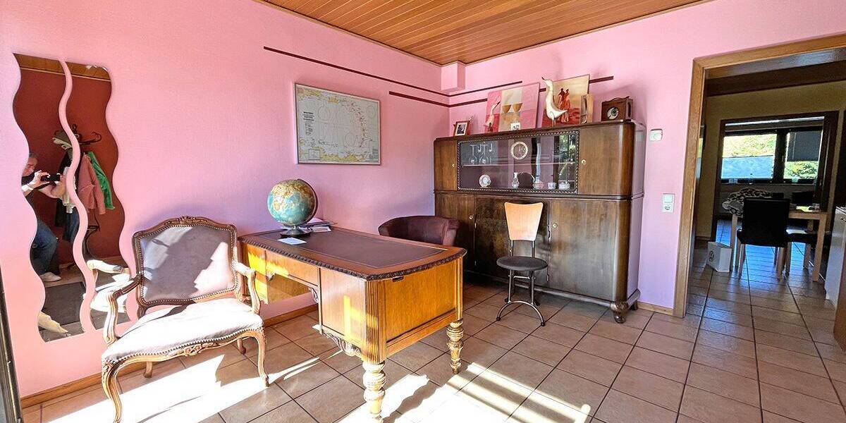 Mehrfamilienhaus, Wohnhaus Enger Besenkamp - 7 Zimmer, 250 m&sup2;, 650.000&euro; | Angebot:25697453