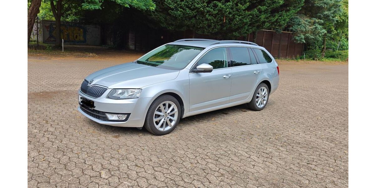 Skoda Octavia 110.500 km 9.800 &euro; Vlotho 32603