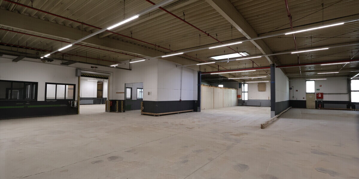 Gepflegte Halle (Teilbar) - optional mit bis zu 150m² Bürofläche - Gewerbeobjekt Bad Oeynhausen / Sundern Sundern | Angebot:22695826