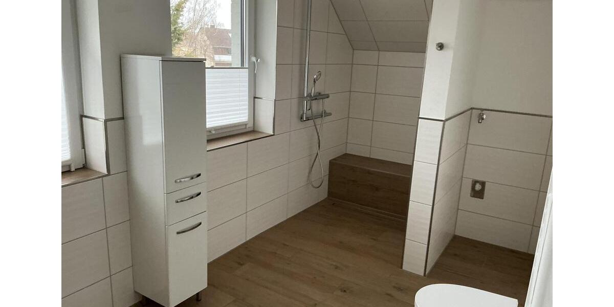 Dachgeschoßwohnung Kirchlengern - 2 Zimmer, 95 m&sup2;, 850&euro; | Angebot:25894573