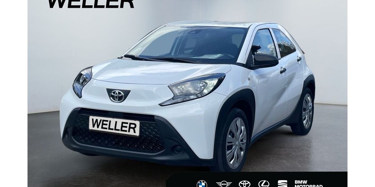 Toyota Aygo (X) 30.816 km 12.749 &euro; Herford 32049