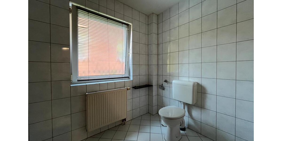 Etagenwohnung Porta Westfalica - 3 Zimmer, 84 m&sup2;, 899&euro; | Angebot:24360990