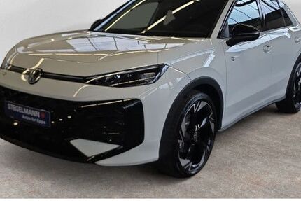 VW T-Roc 2.557 km 38.810 &euro; Lemgo 32657