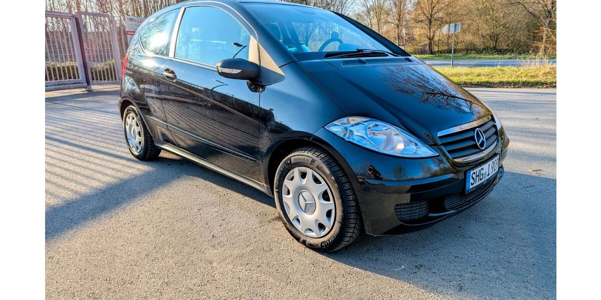Mercedes-Benz A 150 100.300 km 3.099 &euro; Bückeburg 31675