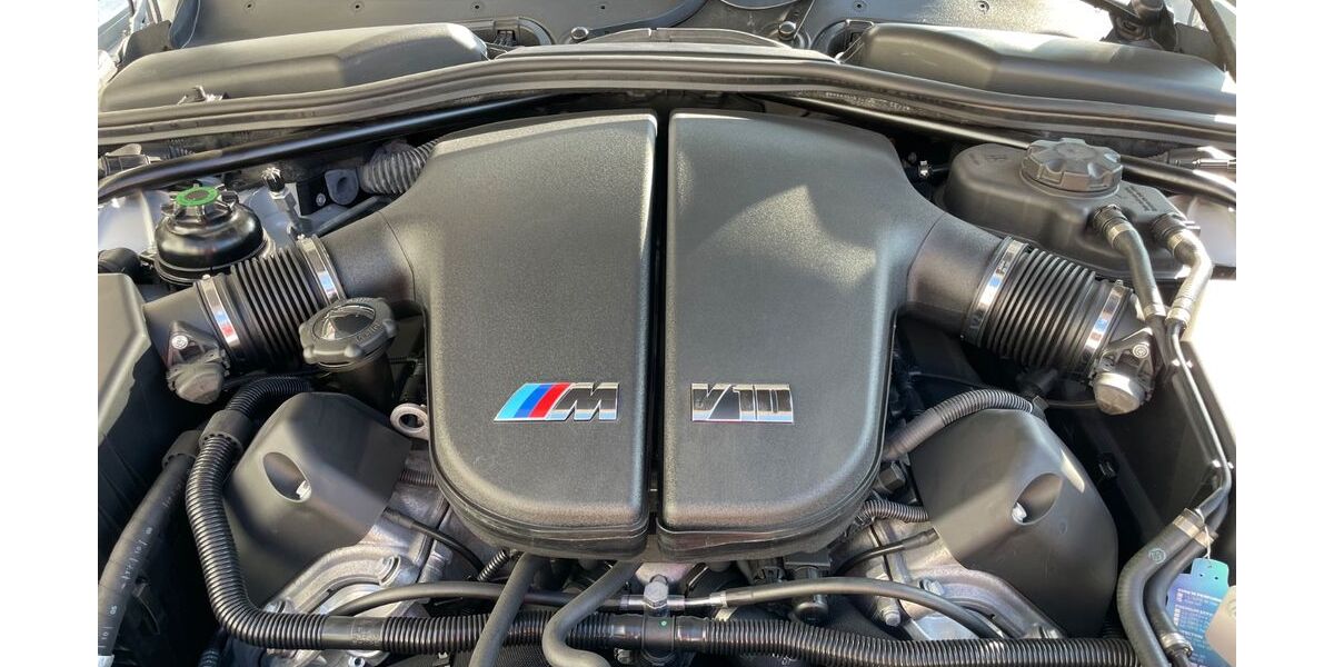 BMW M6 12.100 km 91.507 &euro; Löhne 32584