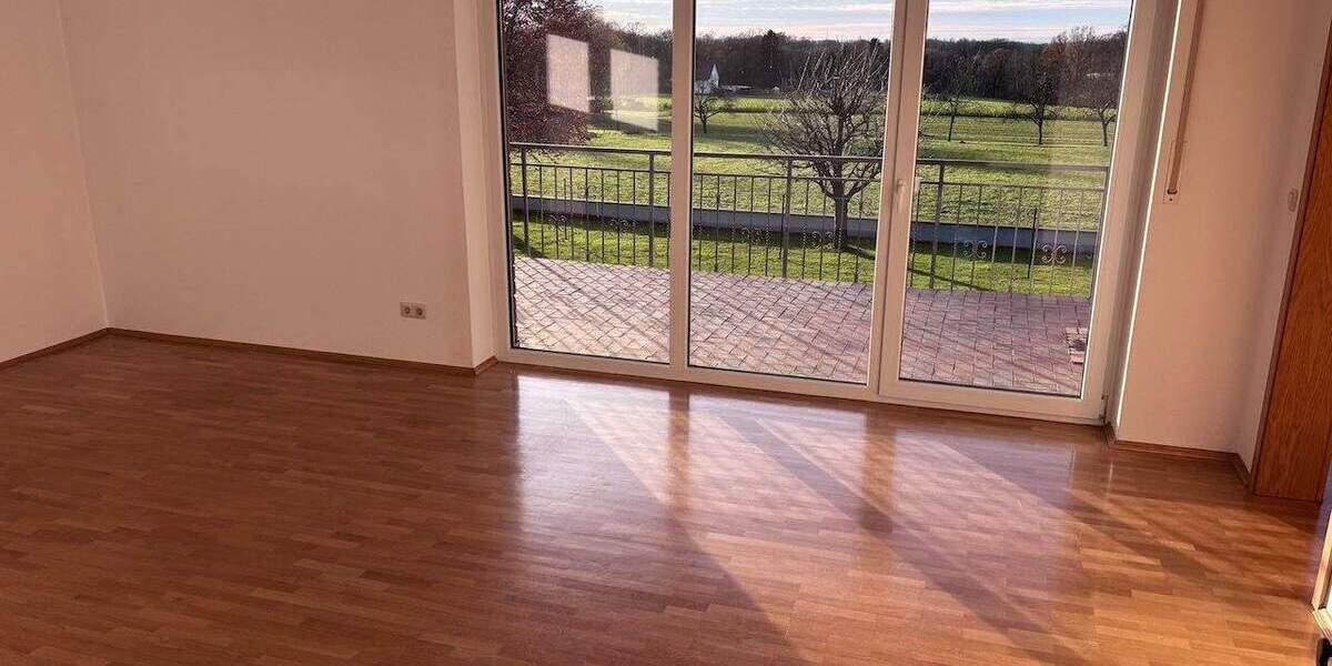 Etagenwohnung Bünde Dünne - 4 Zimmer, 111 m&sup2;, 790&euro; | Angebot:25696576