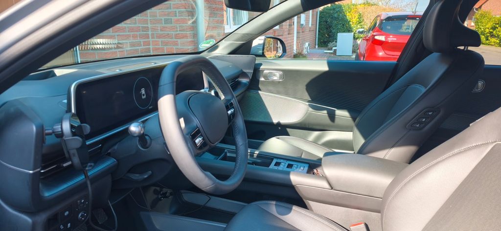 Hyundai IONIQ 6 25.300 km 30.999 &euro; Rodenberg 31552