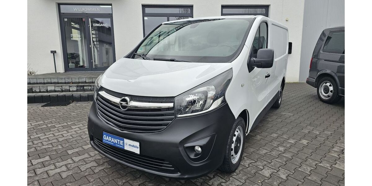 Opel Vivaro 96.846 km 14.490 &euro; Löhne 32584
