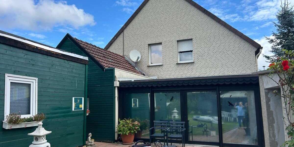 Einfamilienhaus Herford - 8 Zimmer, 230 m&sup2;, 425.000&euro; | Angebot:25988491