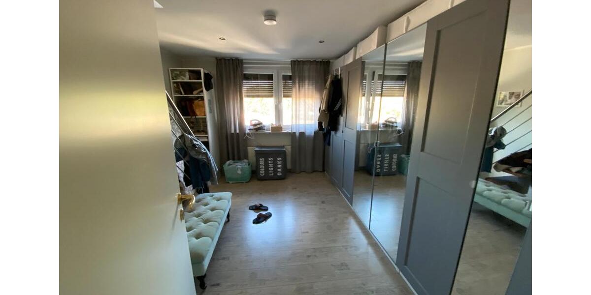 Dachgeschoßwohnung Bad Salzuflen - 3 Zimmer, 83 m&sup2;, 165.000&euro; | Angebot:27267415