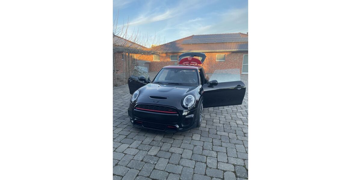 Mini John Cooper Works 86.820 km 21.950 &euro; Seggebruch 31691