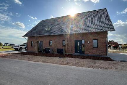 Haus Leese - 4 Zimmer, 106 m&sup2;, 1.340&euro; | Angebot:26190177