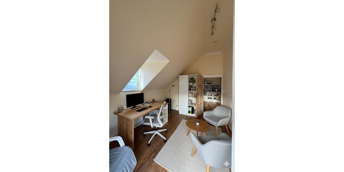 Dachgeschoßwohnung Bückeburg - 4 Zimmer, 104 m&sup2;, 227.000&euro; | Angebot:24655785