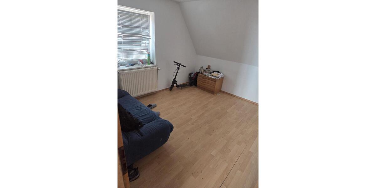 Dachgeschoßwohnung Uchte - 4 Zimmer, 88 m&sup2;, 610&euro; | Angebot:25831585