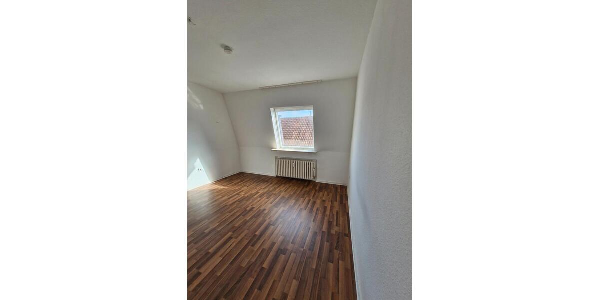 Etagenwohnung Lübbecke - 3 Zimmer, 95 m&sup2;, 525&euro; | Angebot:24661012