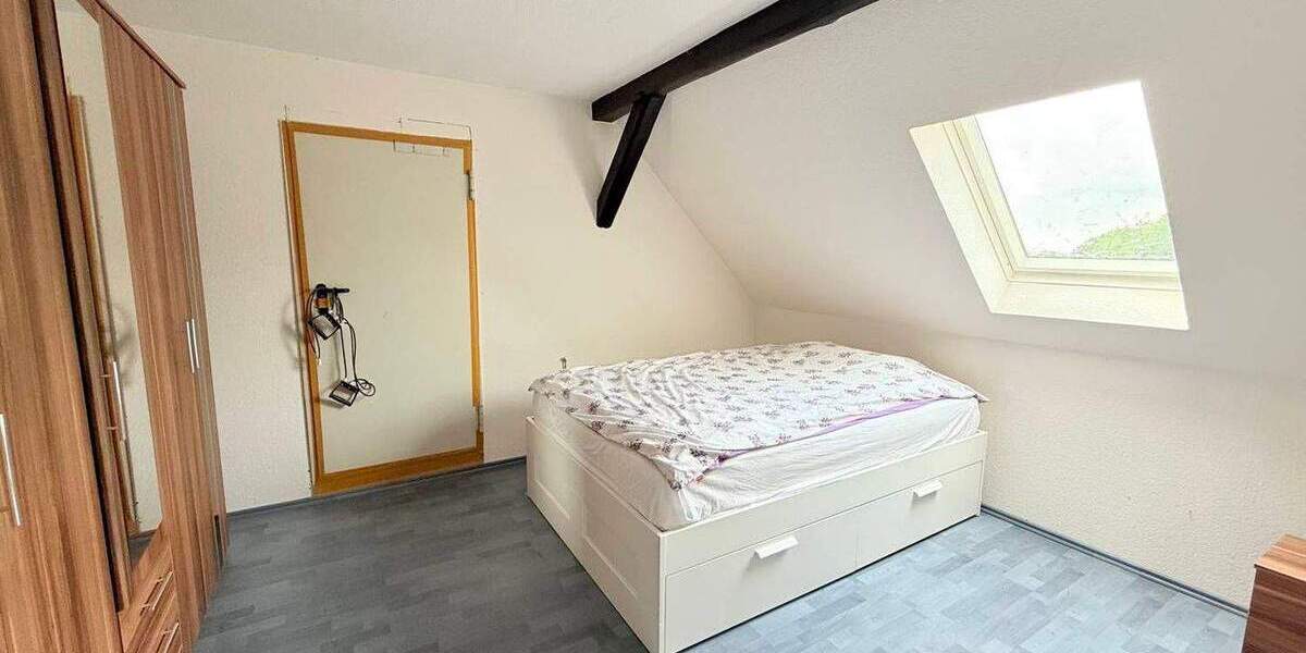 Mehrfamilienhaus, Wohnhaus Rehburg-Loccum Loccum - 8 Zimmer, 205 m&sup2;, 279.000&euro; | Angebot:25667795