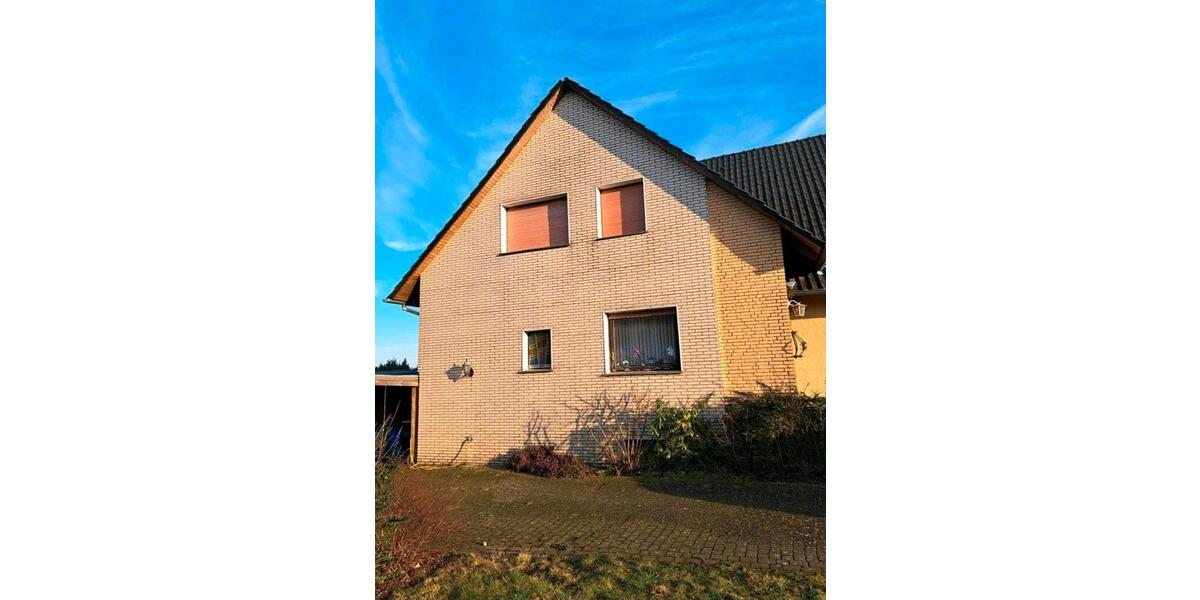 Einfamilienhaus Bad Oeynhausen Dehme - 8 Zimmer, 183 m&sup2;, 265.000&euro; | Angebot:26210992