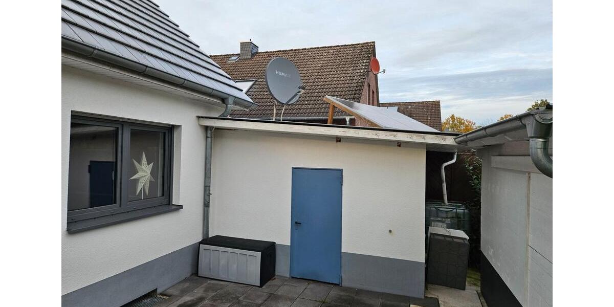 Einfamilienhaus Uchte - 11 Zimmer, 240 m&sup2;, 350.000&euro; | Angebot:26487375